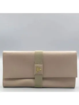 1M1301 Clutch Bag
