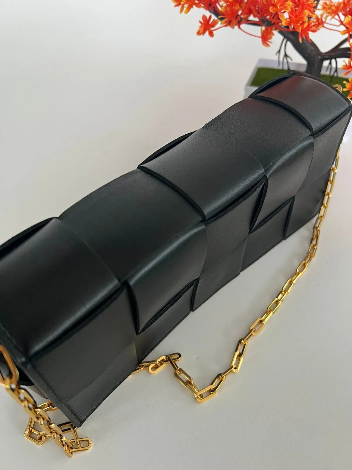 Baguette Chain Pochette