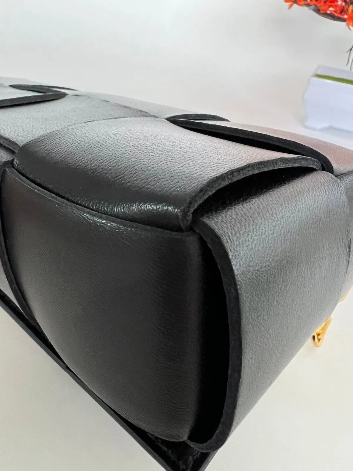 Baguette Chain Pochette