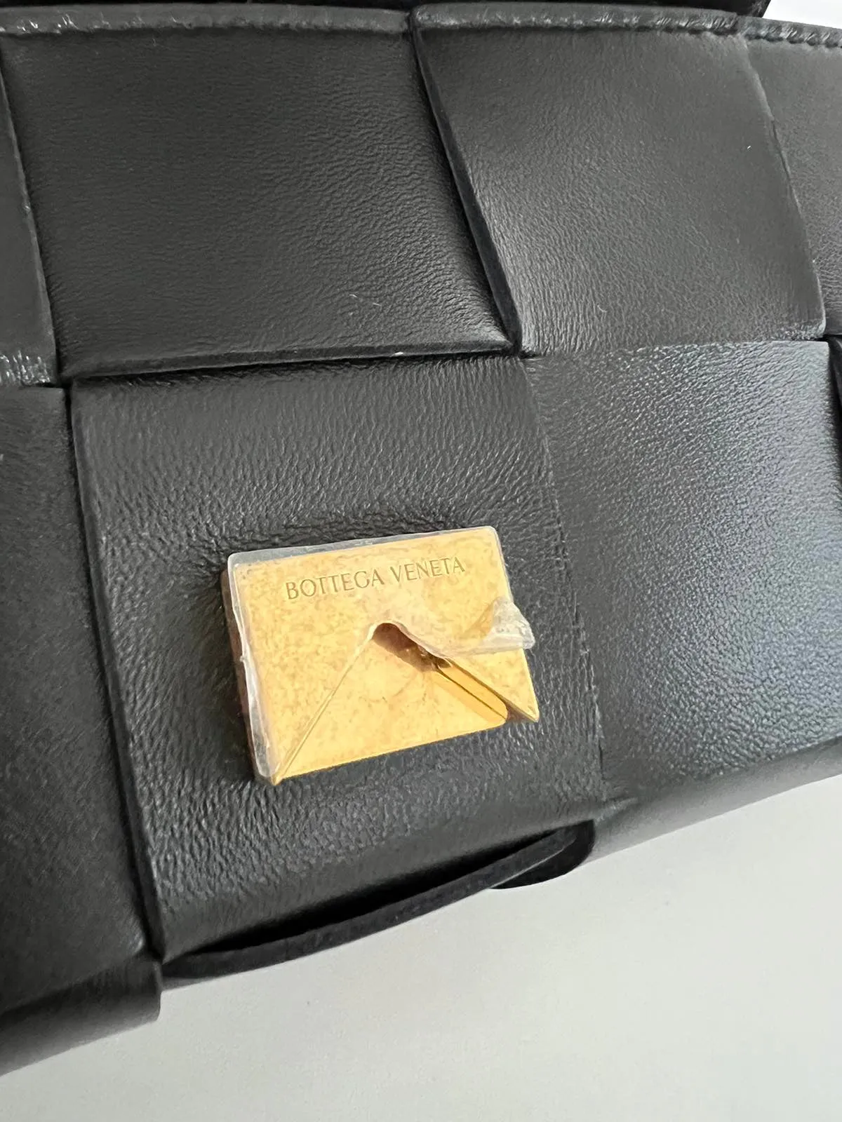 Baguette Chain Pochette
