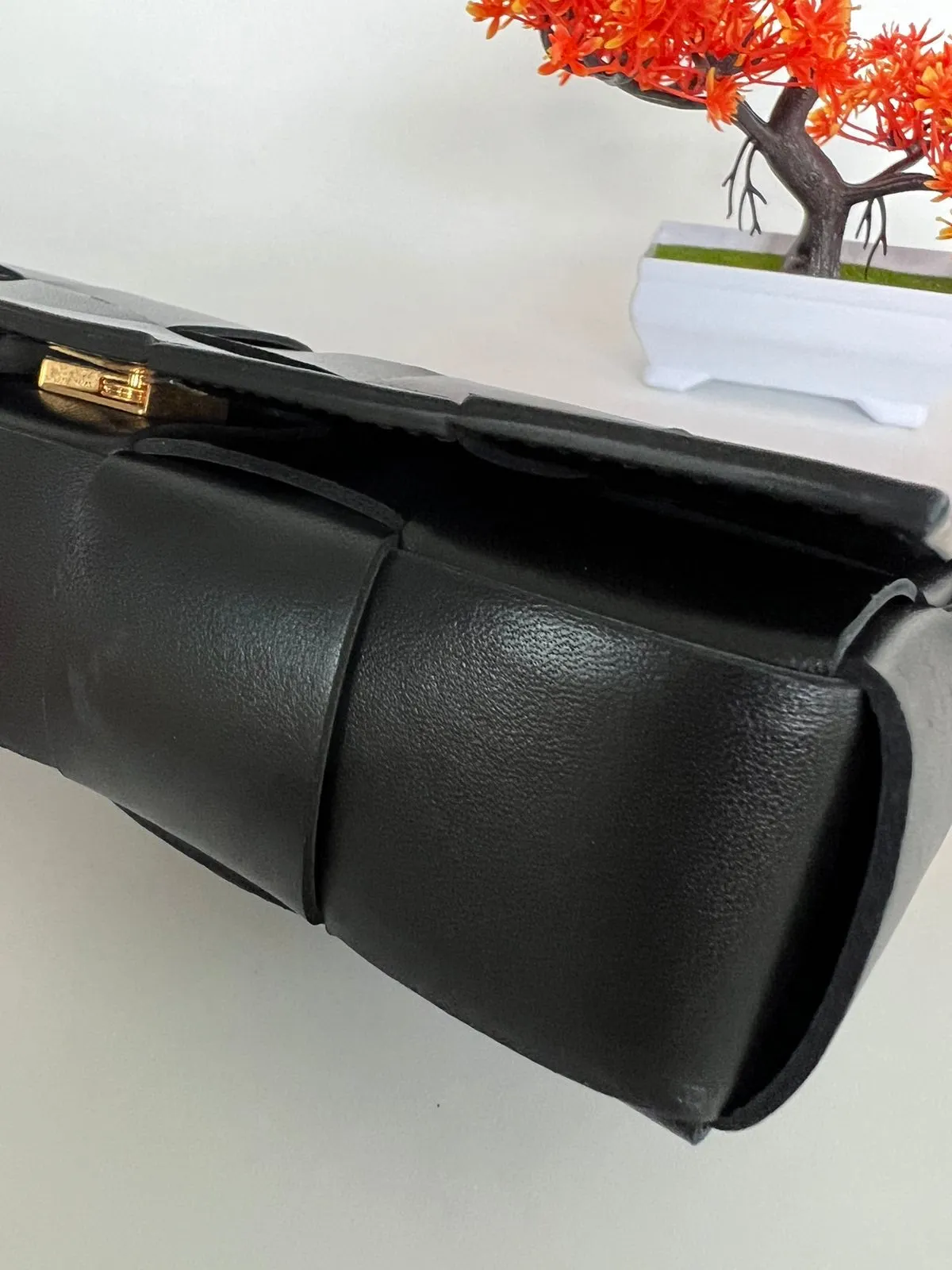 Baguette Chain Pochette
