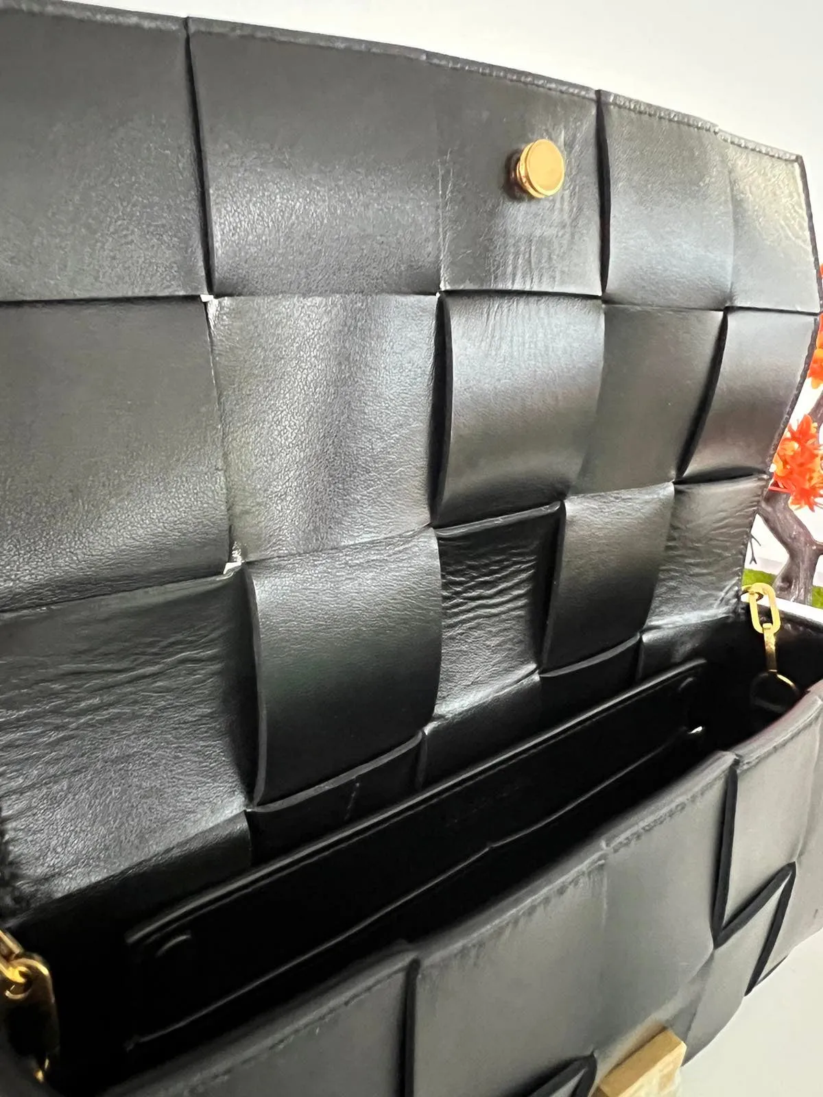 Baguette Chain Pochette