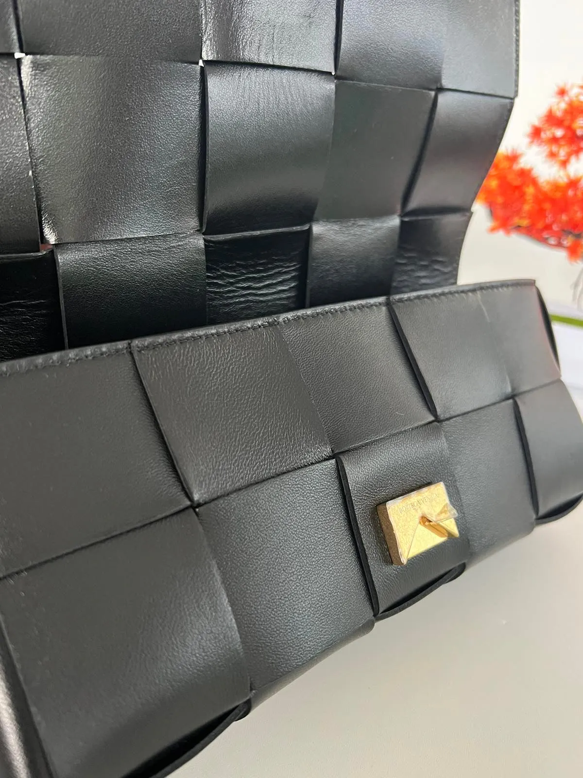 Baguette Chain Pochette
