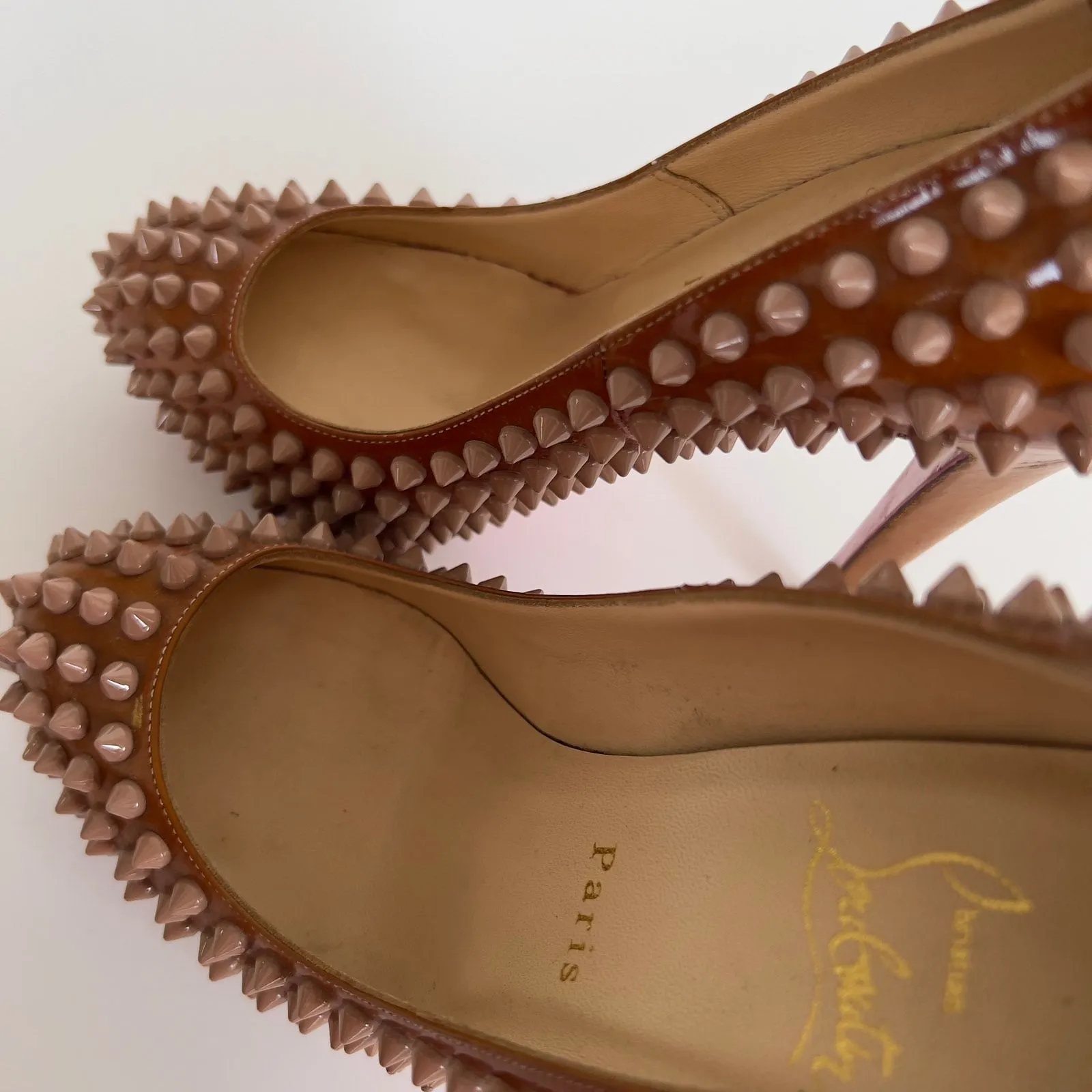 Clou Bow Spike Platform Slingback