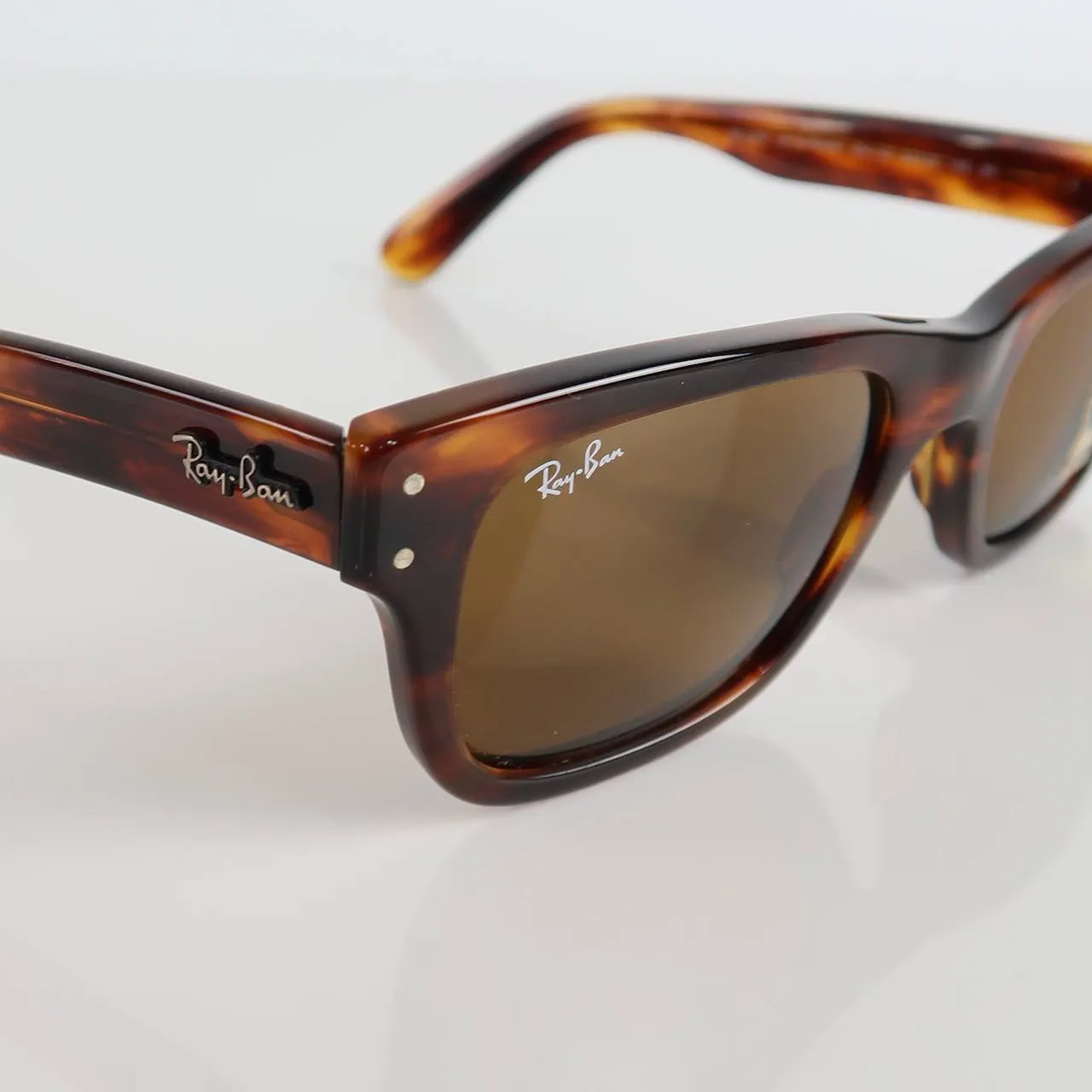 Mr Burbank Sunglasses