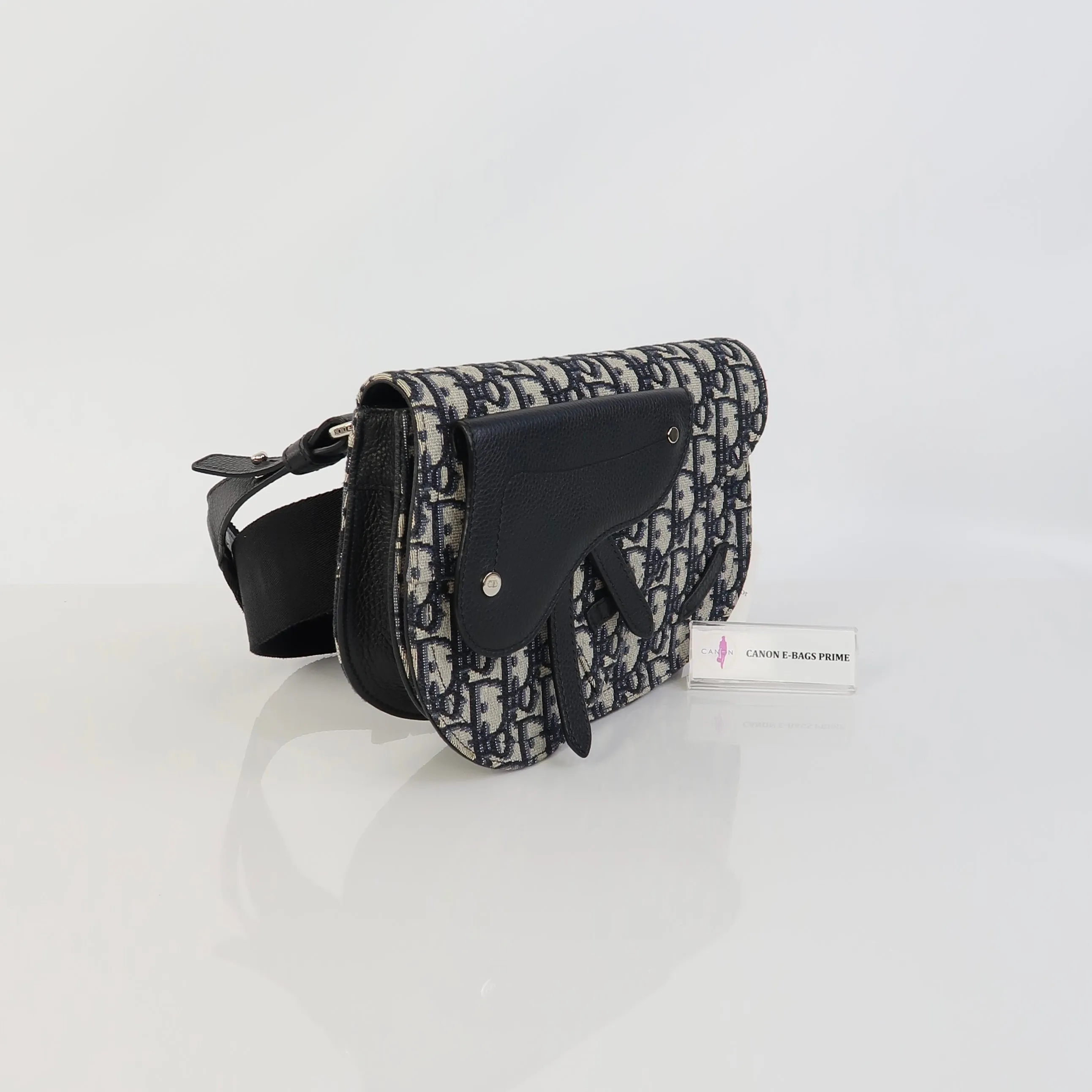 Saddle Messenger Pouch