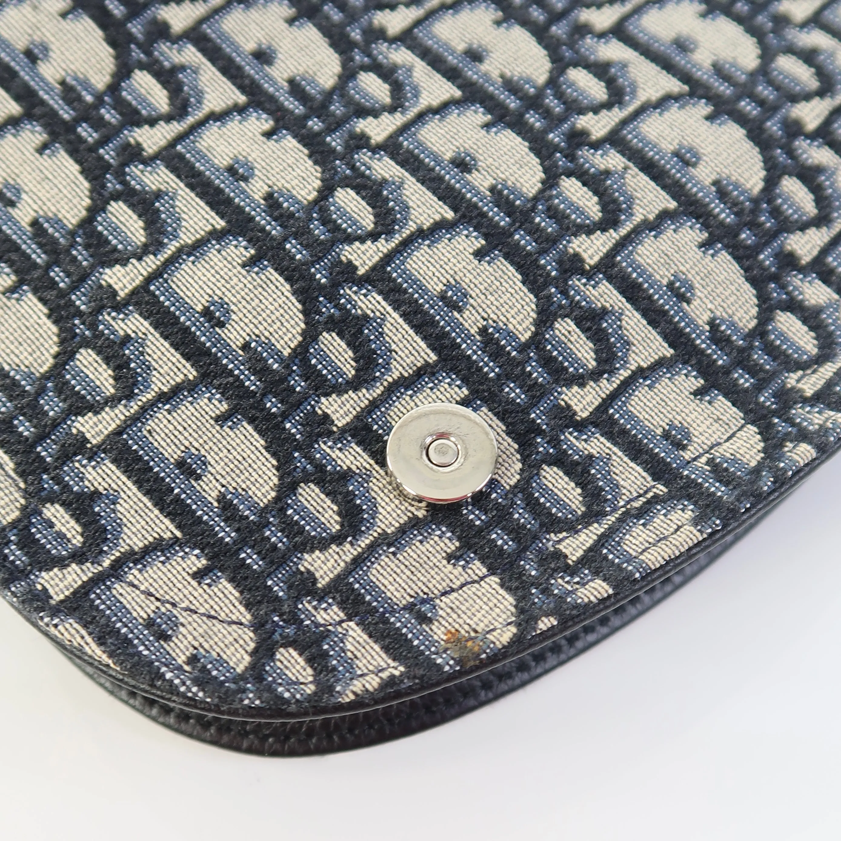 Saddle Messenger Pouch
